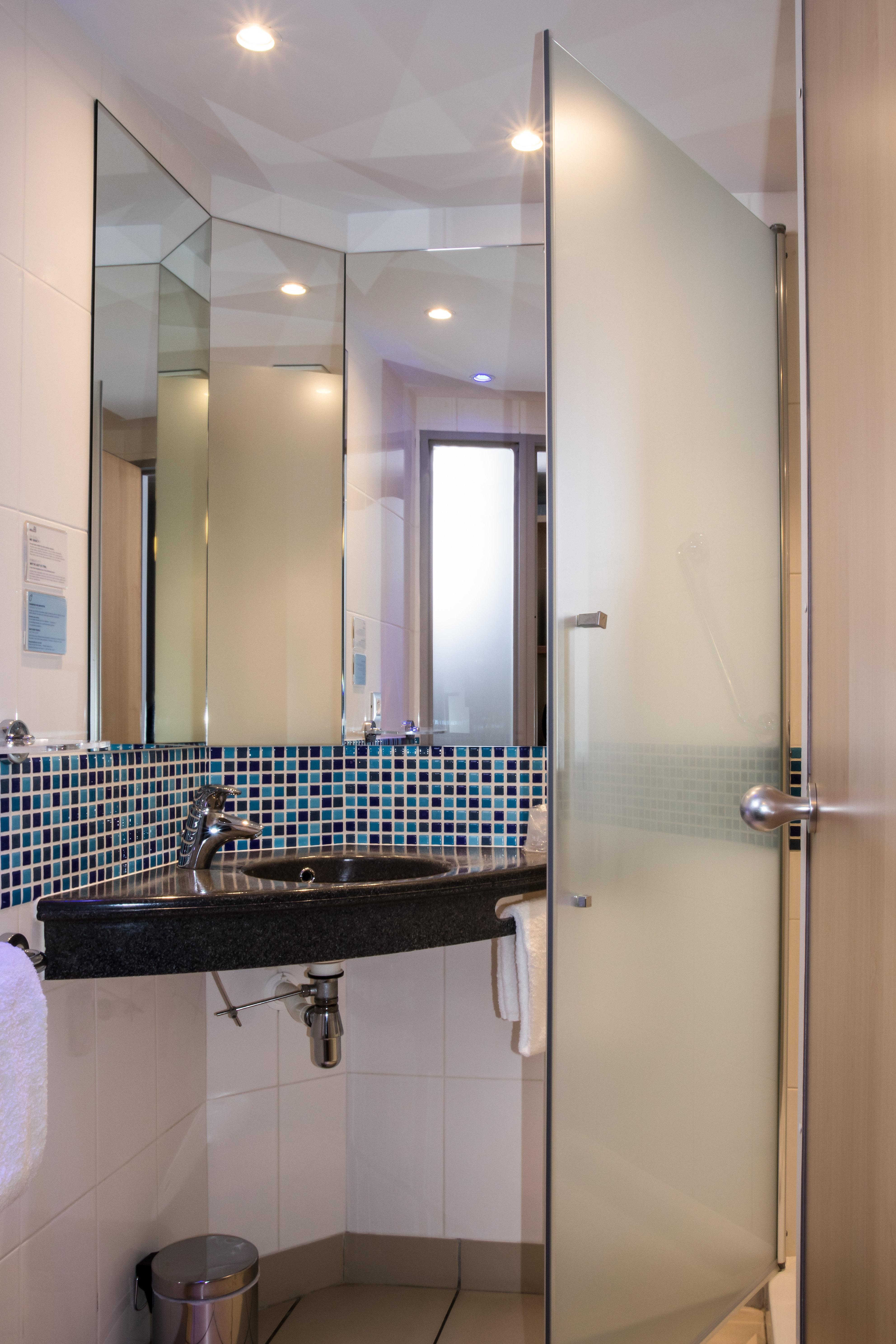 Express Toulouse Airport By Ihg Hotel 3*