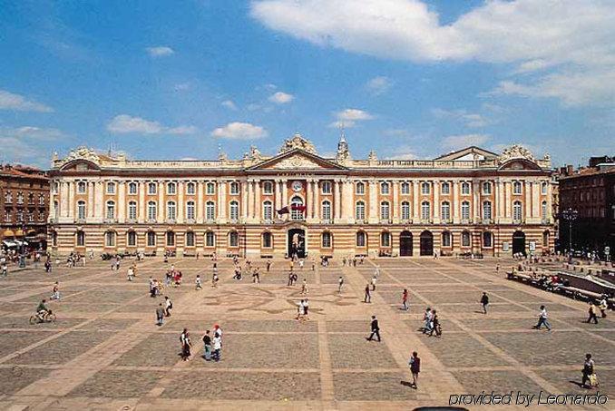 Hotel Express Toulouse Airport By Ihg 3*
